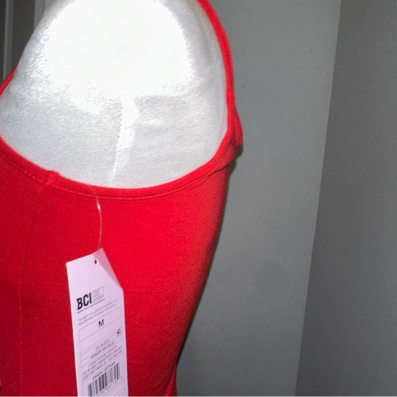 NWT Wild Fable Red Bodycon Dress with Small Slit - Size Medium - Picture 5 of 9